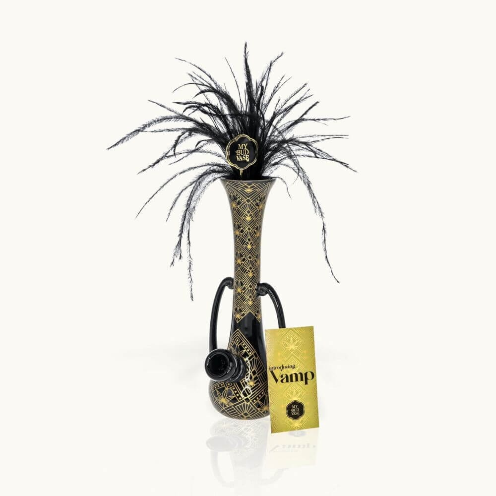 My Bud Vase Vamp Water Pipe 02