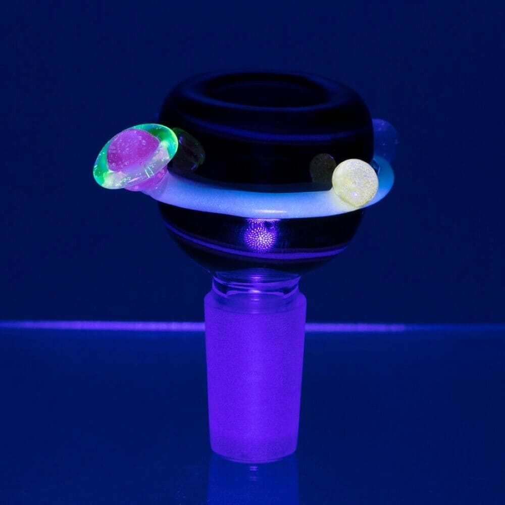 Empire Glassworks Across The Universe Beaker Water Pipe 08