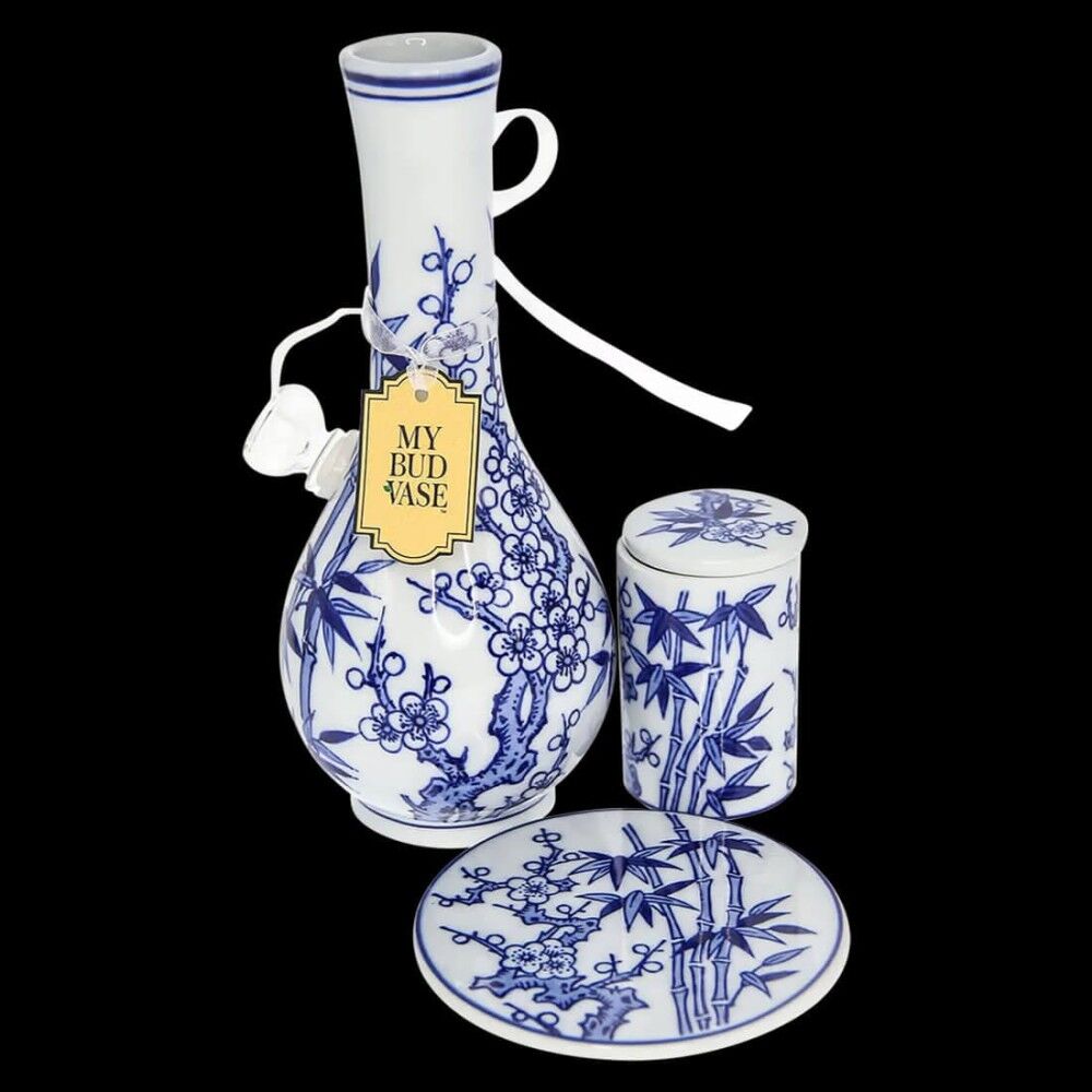 My Bud Vase Luck Water Pipe - 04
