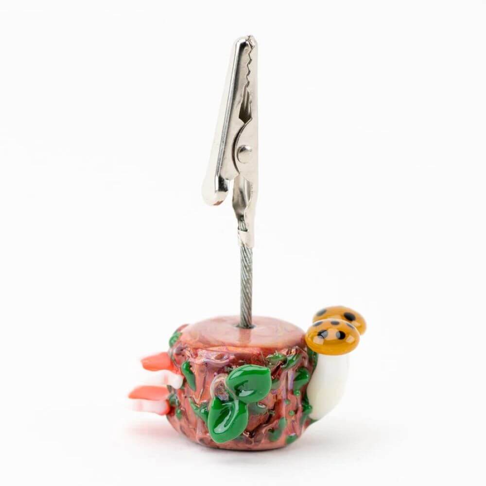 Empire Glassworks Bug's Life Alligator Clip - 01