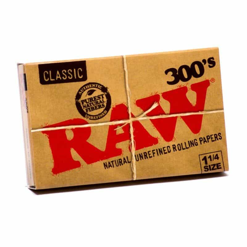 Raw 300 1-1/4″ Rolling Papers – 1 pk (300 pcs)