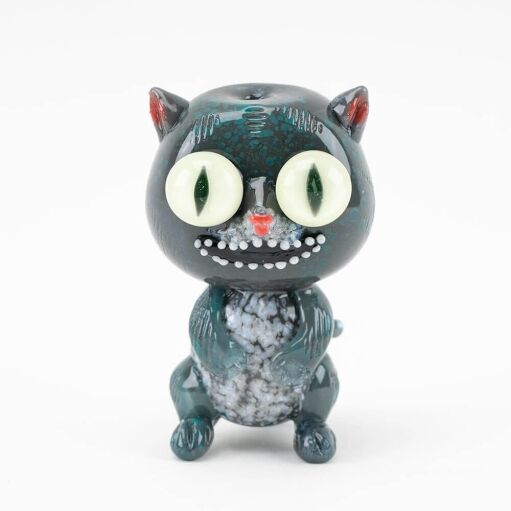 Empire Glassworks Galacticat / UV Reactive Hand Pipe 01