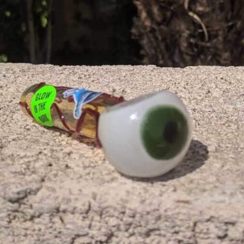 Chameleon Glass Optometrist "Eyeball" Glass Pipe - Glow in the Dark / 5