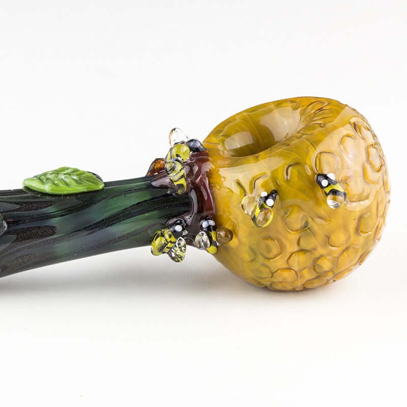 Empire Glasswork Beehive Hand Pipe 02