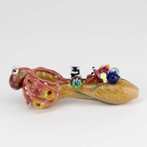 Empire Glassworks Kraken Hand Pipe 03